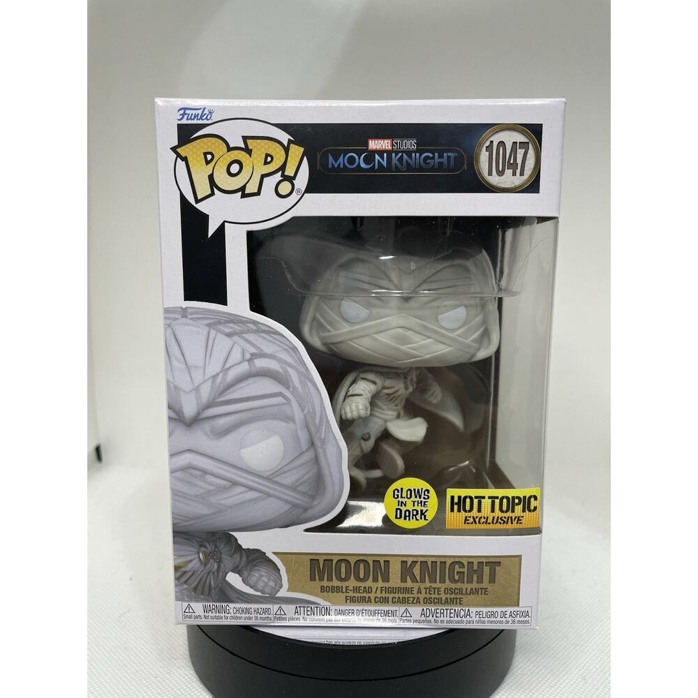 Funko Pop Marvel Moon Knight #1047 Hot Topic Exclusive - GITD - Pop Protector